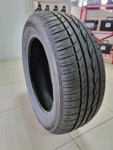 4 llantas Bridgestone 205/55 R16 montaje gratis