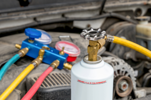 Recarga A/C R134a + diagnóstico sistema completo